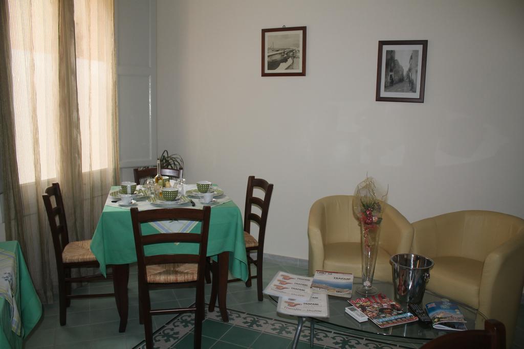 Le 5 Torri Bed and Breakfast Trapani Esterno foto