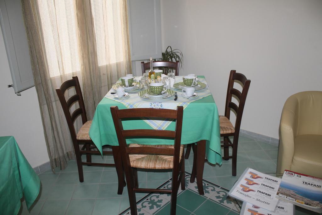 Le 5 Torri Bed and Breakfast Trapani Esterno foto